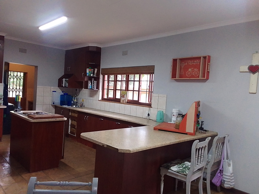 3 Bedroom Property for Sale in Protea Park North West